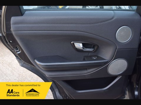 Land Rover Range Rover Evoque 2.0 Range Rover Evoque SE eD4 5dr 32