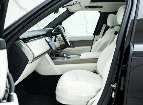 Land Rover Range Rover P530 First Edition 16