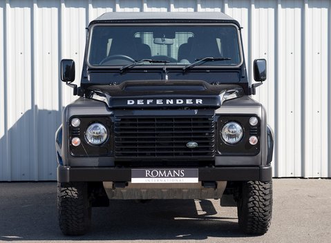 Land Rover Defender 90 Autobiography Edition 4