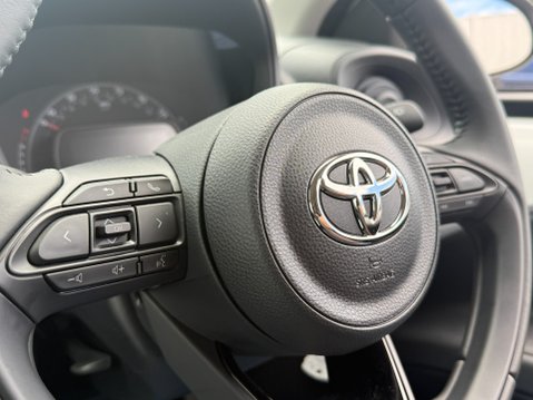 Toyota Aygo X VVT-I PURE 933 MILES 38
