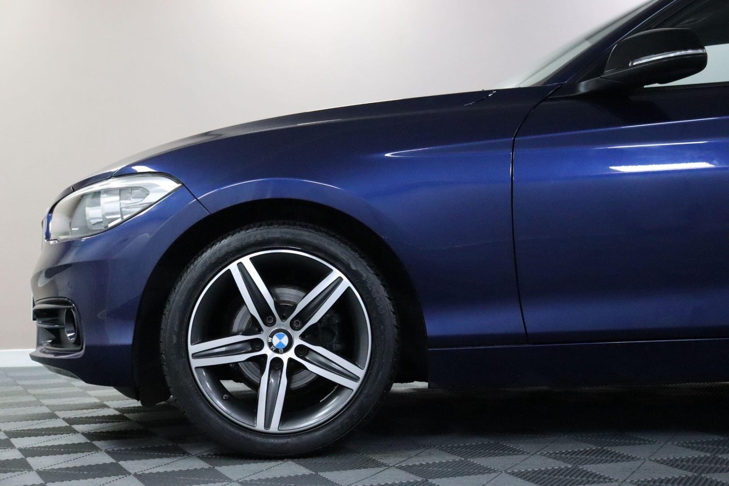 2019 BMW 1 Series — image 21