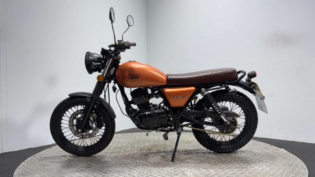 Mash Seventy 125CC 2022 4