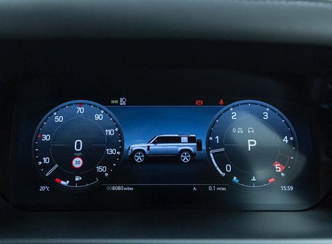 Land Rover Defender 110 D300 X 17