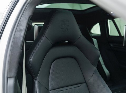 Porsche Panamera Turbo S E-Hybrid Sport Turismo 11