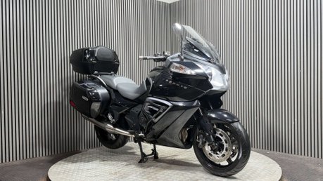 Triumph Trophy 1200 1215 SE 2016 ONLY 19K MOT SEPTEMBER 2027 FULL LUGGAGE 2