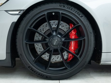 Porsche 911 GT3 (991.2) 