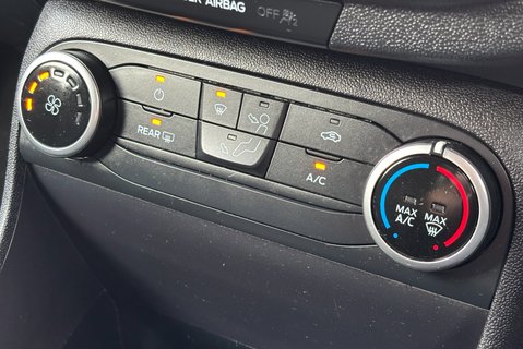 Ford Fiesta Base 85 ps Tdci Car Derived Panel Van - Air Con & Sat Nav 15