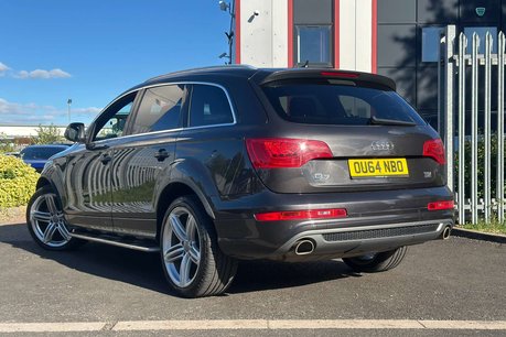 Audi Q7 3.0 TDI V6 S line Plus SUV 5dr Diesel Tiptronic quattro Euro 5 (s/s) (204 p 13