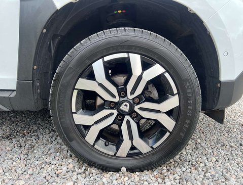 Dacia Duster 1.3 Duster Prestige TCe 4x2 5dr 9