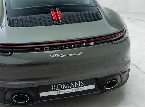 Porsche 911 Carrera S (992) 28