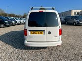 Volkswagen Caddy Maxi AUTO LWB L2H1 Highline C20 Air Con Alloys Camera Nav EURO 6 NO VAT 7