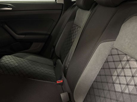 Volkswagen Polo 1.0 Polo R-Line TSI Semi-Auto 5dr 7