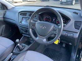 Hyundai i20 1.2 i20 SE MPI 5dr 17