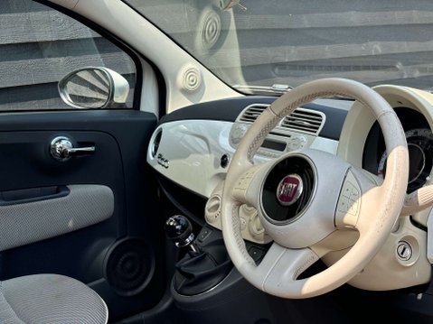 Fiat 500 1.2 500 Lounge RHD 3dr 2