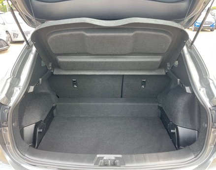 Nissan Qashqai 1.3 Qashqai N-Motion DiG-T 5dr 62
