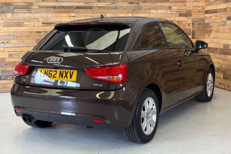 Audi A1 1.4 TFSI Sport Hatchback 3dr Petrol S Tronic Euro 5 (s/s) (122 ps) 76