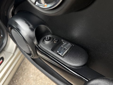 Mini Hatch 2.0 Cooper S Euro 6 (s/s) 3dr 42