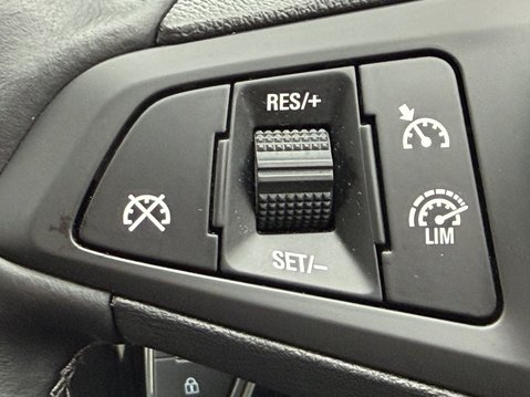 Vauxhall Corsa 1.4 [75] Griffin 5dr 29