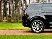 Land Rover Discovery Sport R-DYNAMIC HSE 23