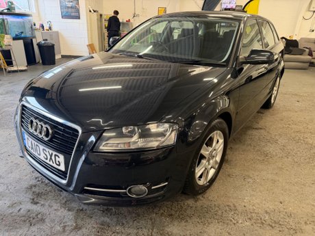 Audi A3 1.6 TDI SE Sportback S Tronic Euro 5 (s/s) 5dr 3