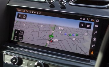 Bentley Bentayga V8 First Edition 22