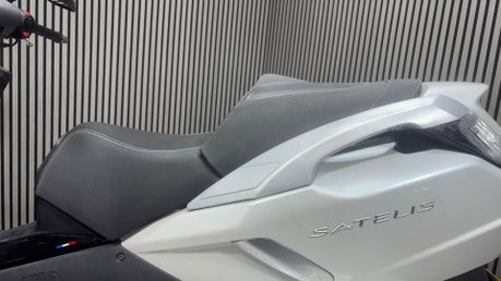 Peugeot Satelis 2 PREMIUM 2015 ONLY 16K GOOD RUNNING 300CC MAXI SCOOTER BIKE 13