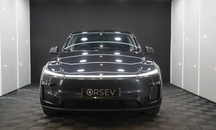 Tesla Model Y PREMIUM LONG RANGE AWD GROK AI Rear Screen Heated & Vented Seats 1 Owner VQ 9