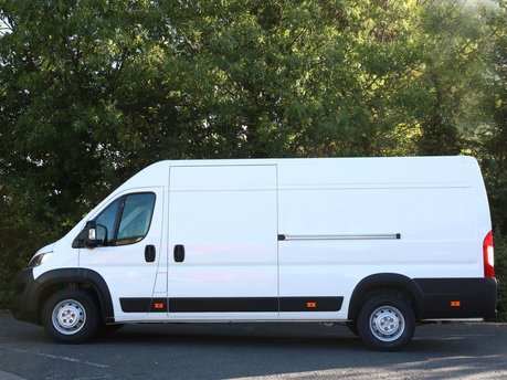 Citroen Relay 2.2 BlueHDi L4H2 Van 140ps Enterprise Pro 4