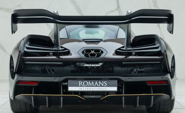 McLaren Senna 12