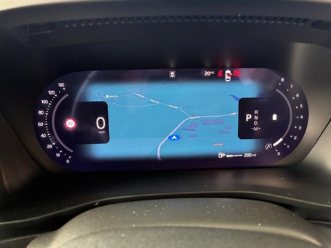 Volvo XC40 2.0 B4 MHEV Plus Dark DCT Auto Euro 6 (s/s) 5dr 25