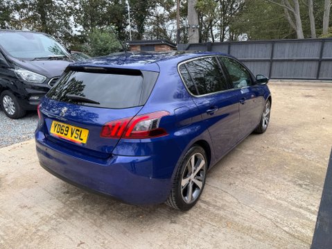 Peugeot 308 1.2 308 Tech Edition PureTech S/S 5dr 31