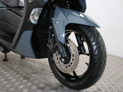 Yamaha Nmax 125 GPD125-A ABS 21