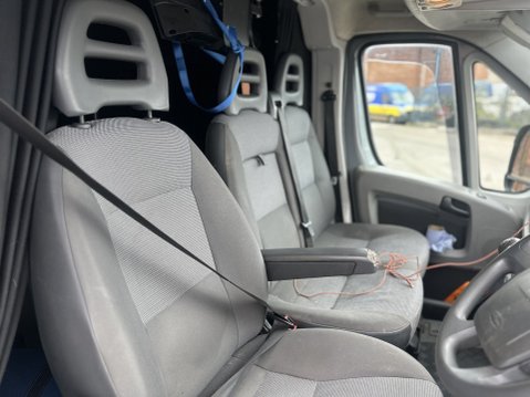 Peugeot Boxer 3.0 RACE VAN, RACE TRUCK, CAMPER VAN GH AWNING GARAGE 21