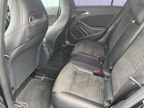 Mercedes-Benz A Class 1.6 A160 AMG Line Euro 6 (s/s) 5dr 32
