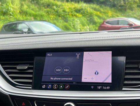 Vauxhall Insignia 1.5 Insignia Ultimate Nav TD 5dr 31