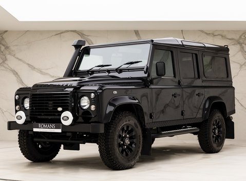 Land Rover Defender 110 XS 6