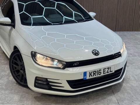 Volkswagen Scirocco 2.0 Scirocco R-Line BlueMotion Technology TDI Semi-Auto 3dr 10