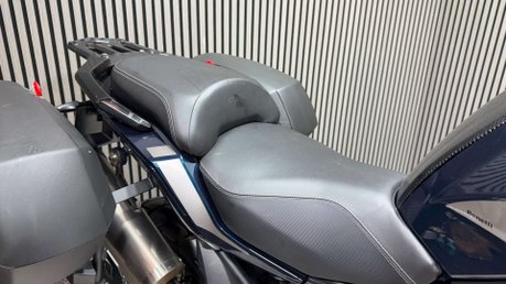 Benelli TRK 502 X 2022 ONLY 10K SIDE BOXES CAR PLAY A2 READY NEW MOT 500CC 24