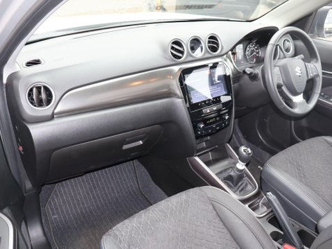 Suzuki Vitara 1.4 Boosterjet MHEV Ultra Euro 6 (s/s) 5dr 10