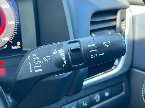 Nissan Qashqai DIG-T TEKNA DCT MHEV 33