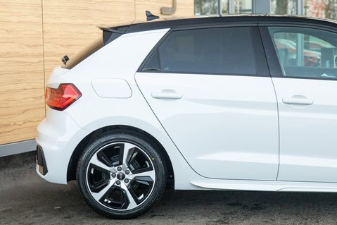Audi A1 SPORTBACK TFSI S LINE 7