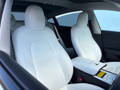 Tesla Model 3 Model 3 Performance AWD 4WD 4dr 15