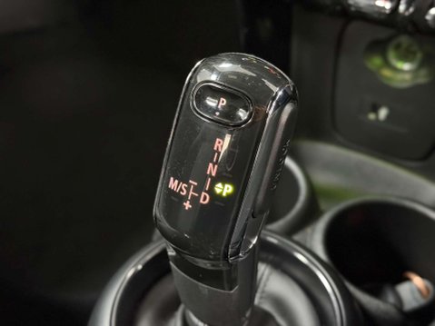 Mini Convertible 1.5 Cooper Convertible 2dr Petrol Steptronic Euro 6 (s/s) (136 ps) 45