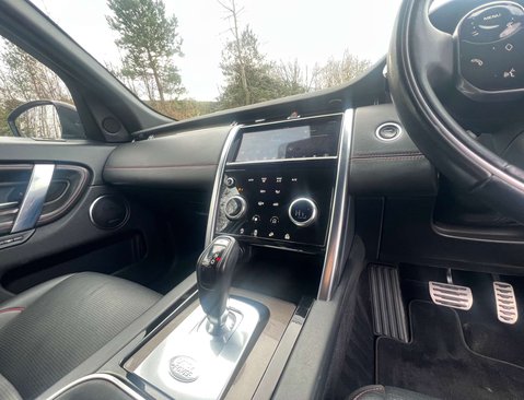 Land Rover Discovery Sport 2.0 Discovery Sport R-Dynamic HSE Auto 4WD 5dr 31