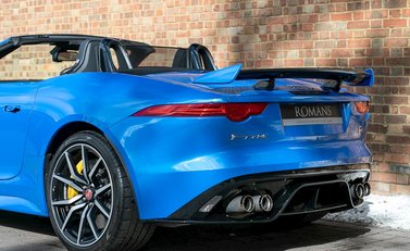 Jaguar F-Type SVR Convertible 22