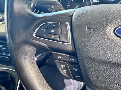 Ford Kuga 1.5 TDCi Titanium Euro 6 (s/s) 5dr 24