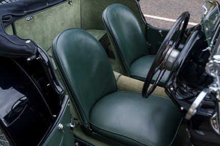 Jaguar SS100 3.5 Litre 21