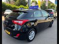 Hyundai i30 1.6 CRDi Blue Drive Active Euro 5 (s/s) 5dr 7