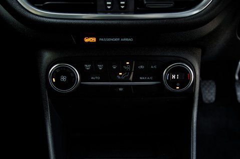 Ford Fiesta ACTIVE X EDITION MHEV 35