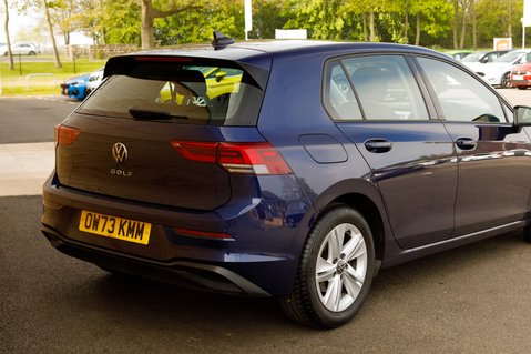 Volkswagen Golf LIFE TSI 8